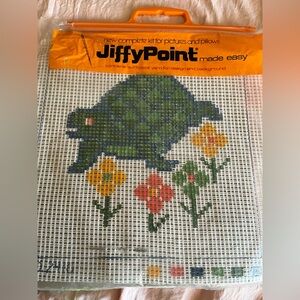 Jiffypoint Turtle Needlepoint Kit Pictures And Pillows 1970’s USA 11in X 13in